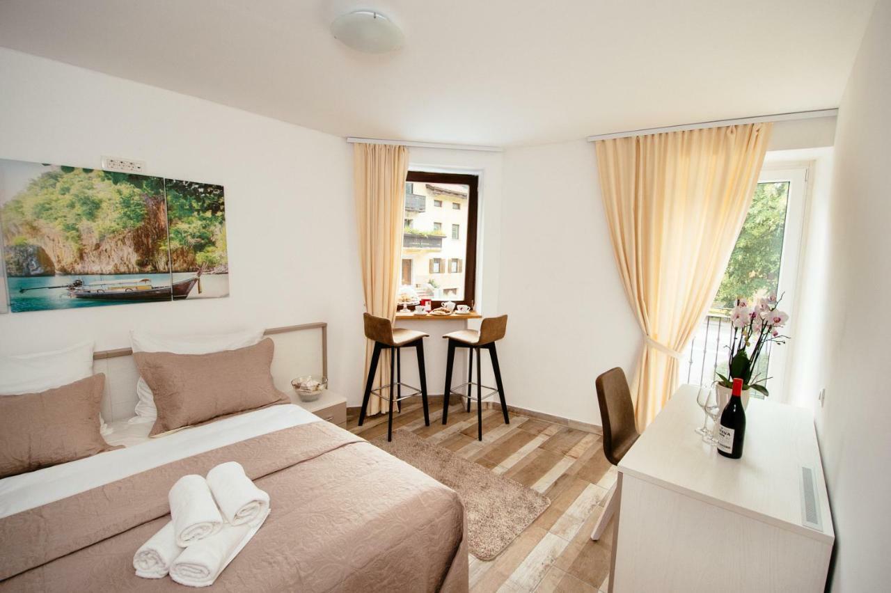 Sunny Rooms Most Na Soci Exterior photo
