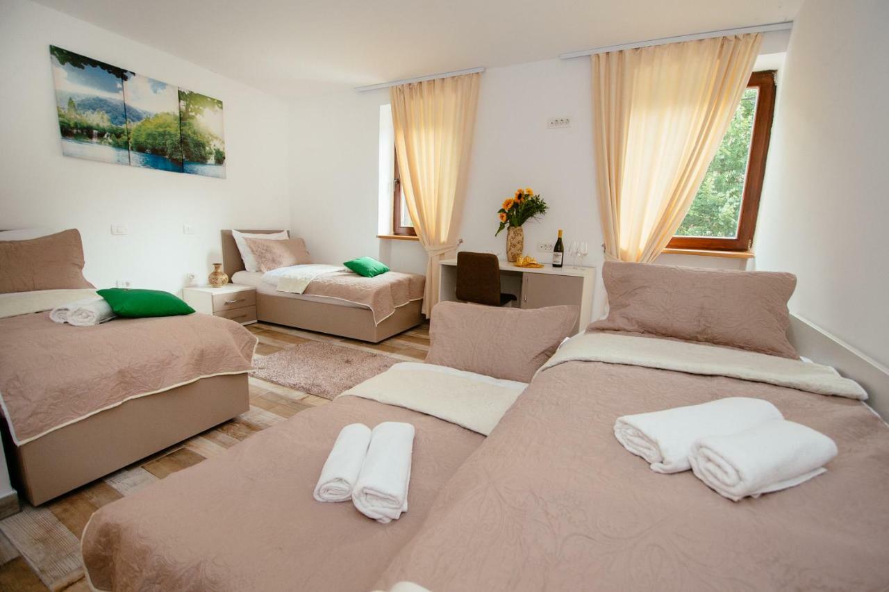 Sunny Rooms Most Na Soci Exterior photo